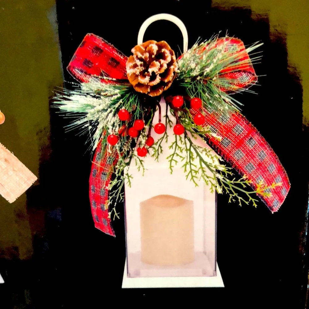 Remote LED color changing plastic lantern with removable Fall Winter decoration